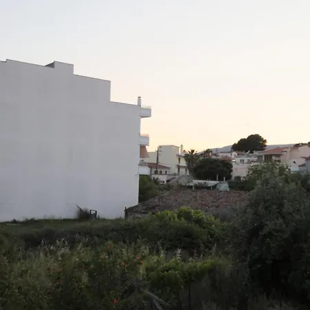 Krokos House 2 *